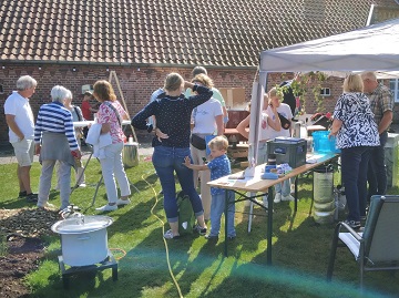 Bierbrauen in ASD: den Gästen gefällt es Bierbrauen in ASD: den Gästen gefällt es